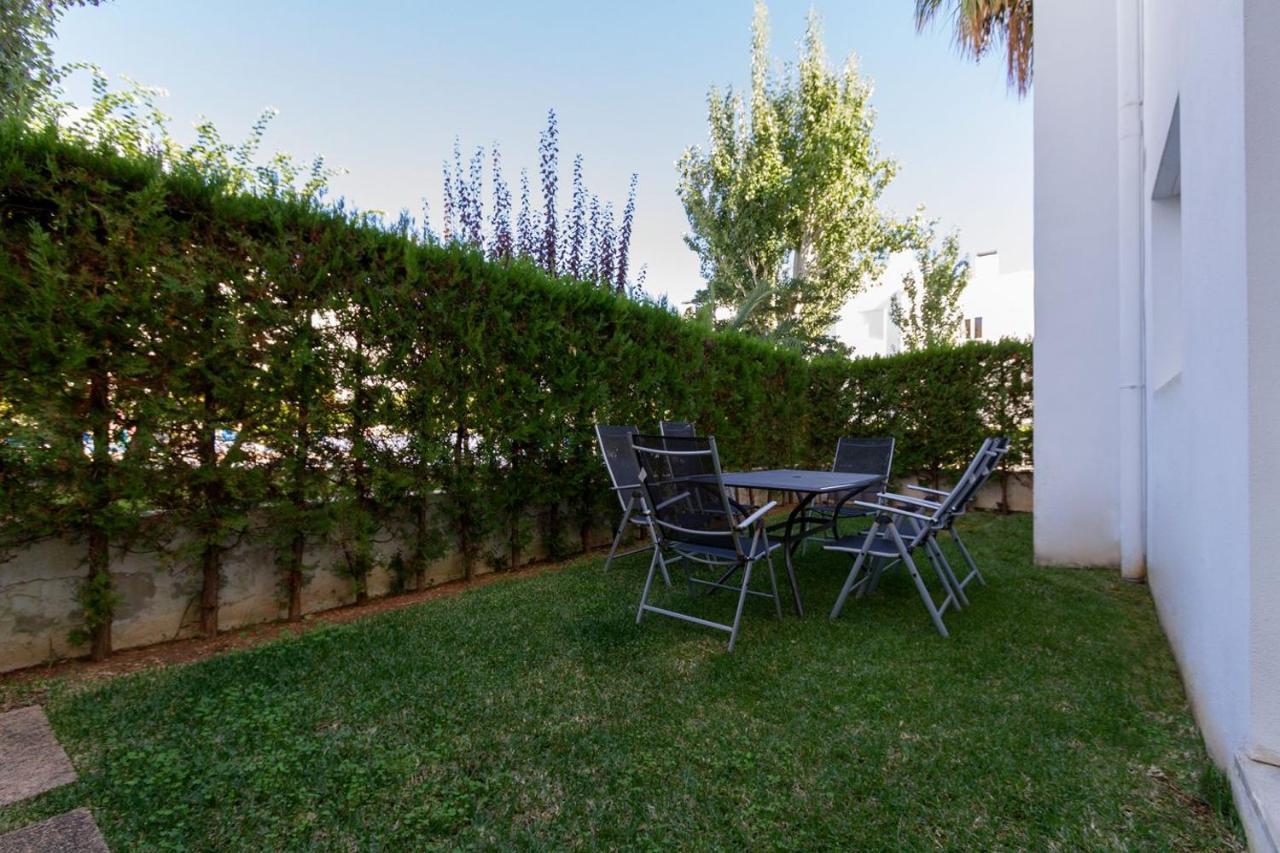 Ground Floor With Private Garden Bellresguard Lägenhet Port de Pollença Exteriör bild